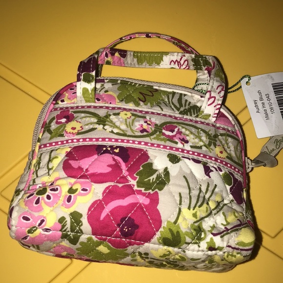 NWT Vera Bradley Make Me Blush Floral Cosmetic Bag - Picture 7 of 12